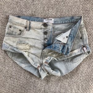 ONE X ONETEASPOON light wash denim Bandits shorts